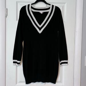 Xhilaration V-Neck Sweaterdress- Size L